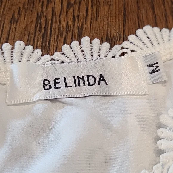 Lace top - Picture 2 of 3